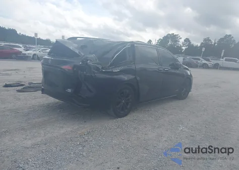 2021 Toyota Sienna Xse z USA, uszkodzony, nr VIN 5TDDRKEC5MS019491